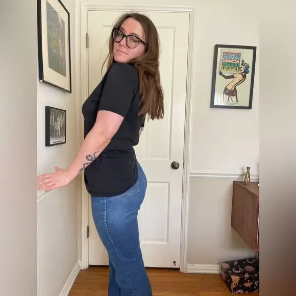 Vintage Single Stitch Glitter Graphic Canada Tourism Novelty Shirt - Picture 2 of 8